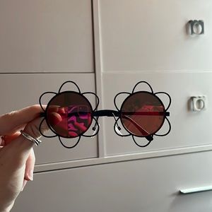 Pink and orange glasses 🩷🧡